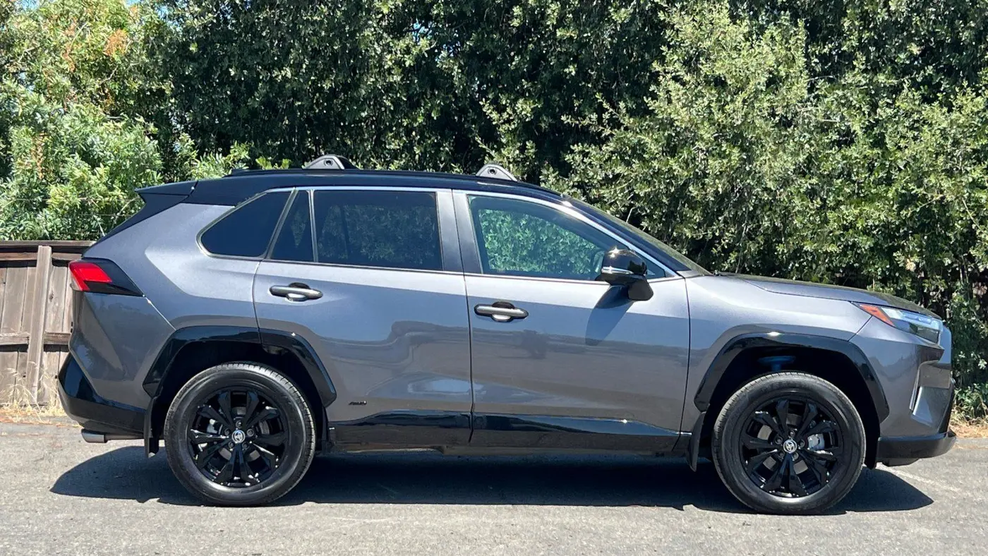 2022 Toyota RAV4 Hybrid XSE