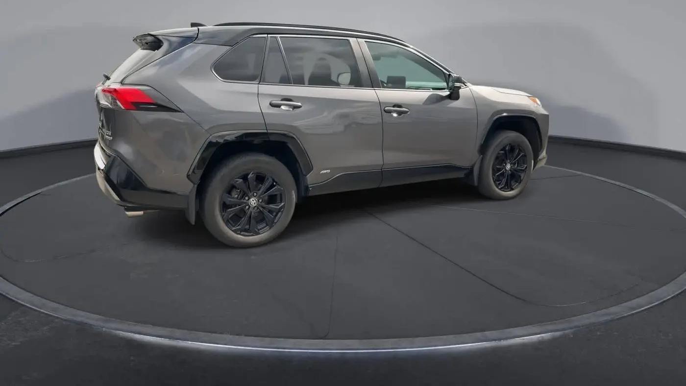 2024 Toyota RAV4 Hybrid XSE