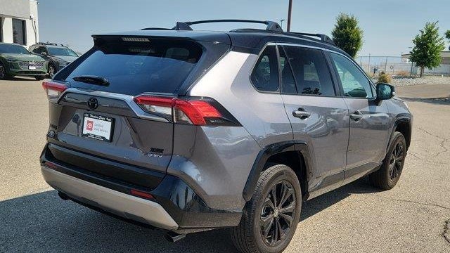 2025 Toyota RAV4 Hybrid XSE