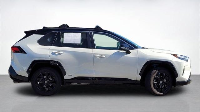 2022 Toyota RAV4 Hybrid XSE