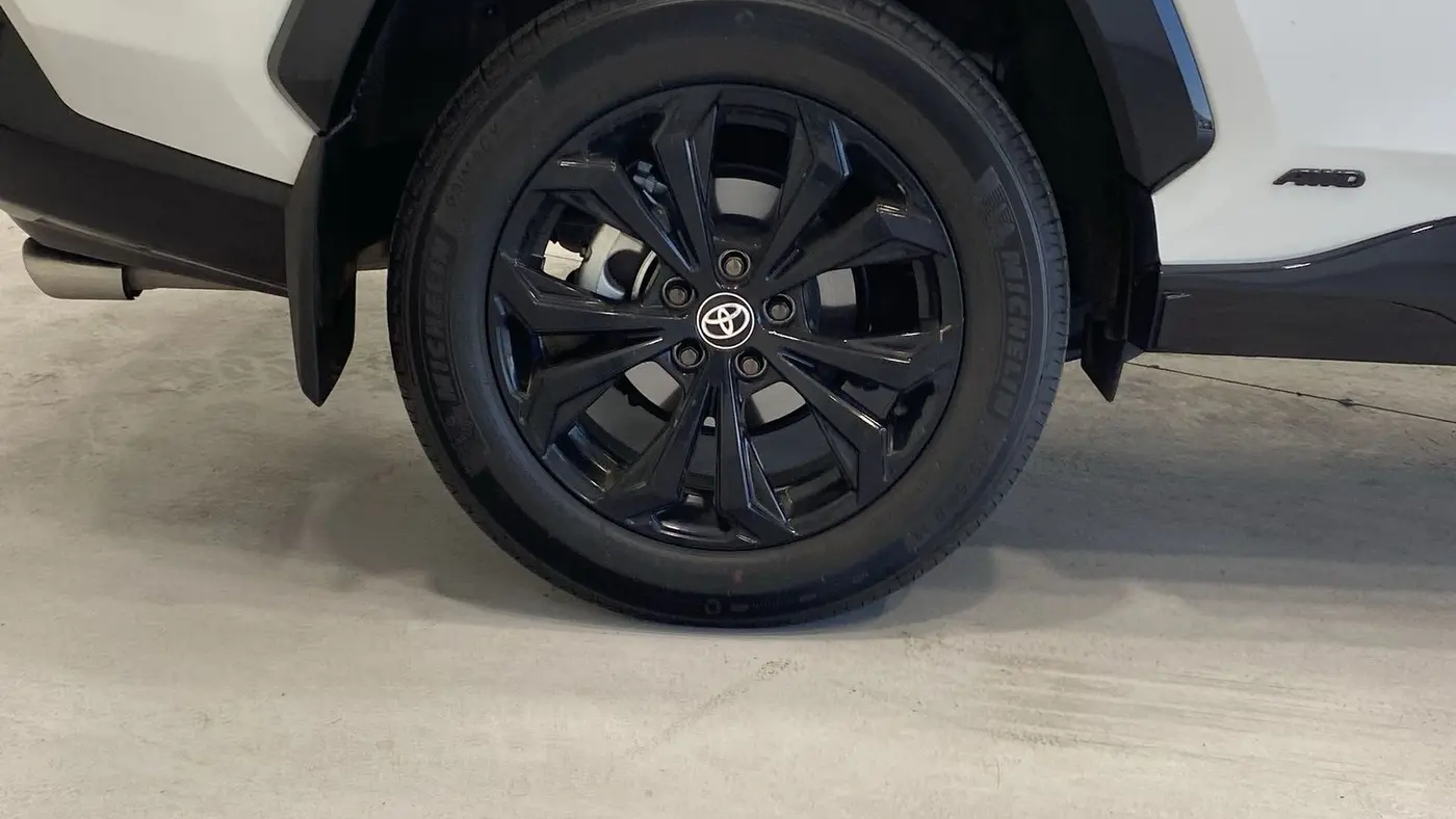 2025 Toyota RAV4 Hybrid XSE