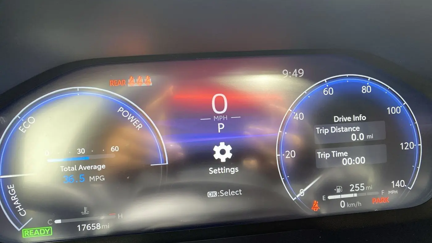2025 Toyota RAV4 Hybrid XSE