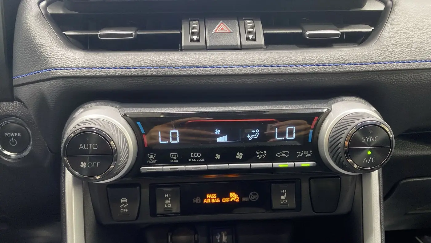 2025 Toyota RAV4 Hybrid XSE
