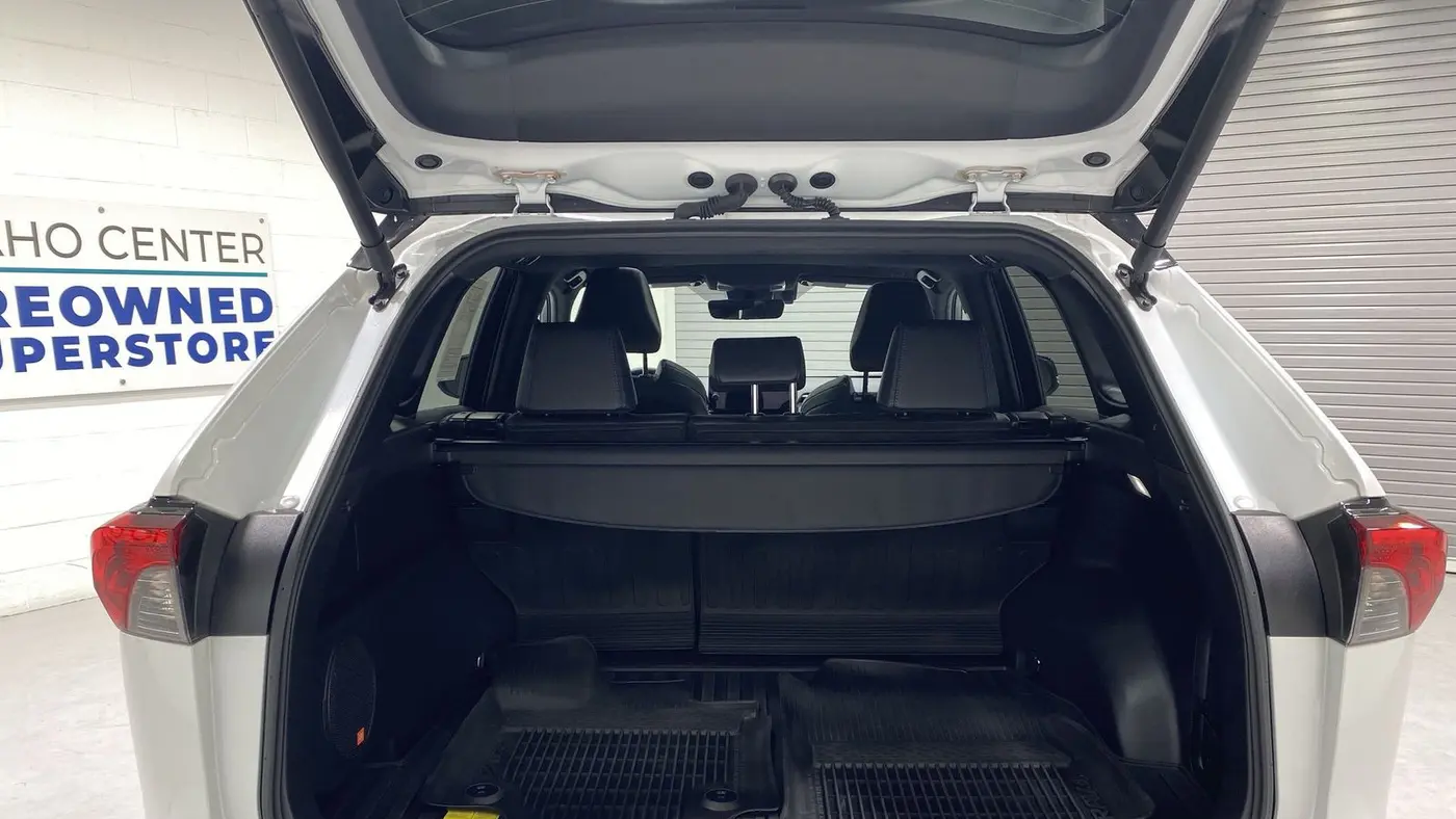 2025 Toyota RAV4 Hybrid XSE