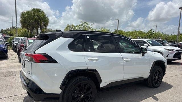 2024 Toyota RAV4 Hybrid XSE