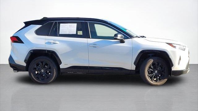 2024 Toyota RAV4 Hybrid XSE