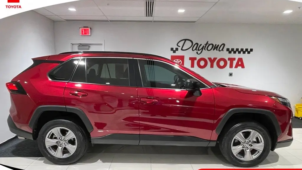 2024 Toyota RAV4 Hybrid LE