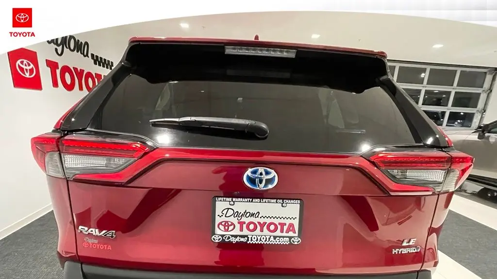 2024 Toyota RAV4 Hybrid LE