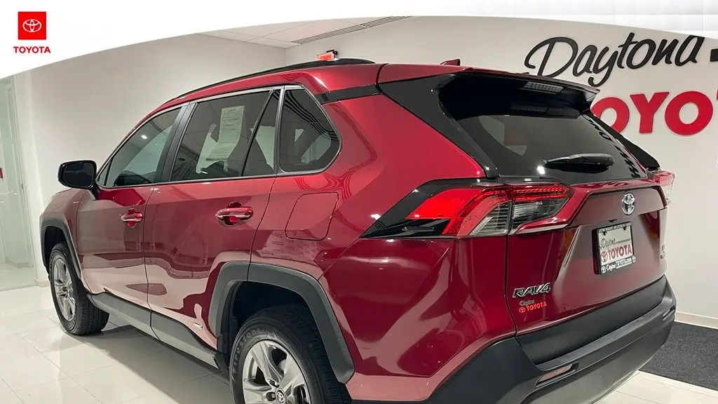 2024 Toyota RAV4 Hybrid LE