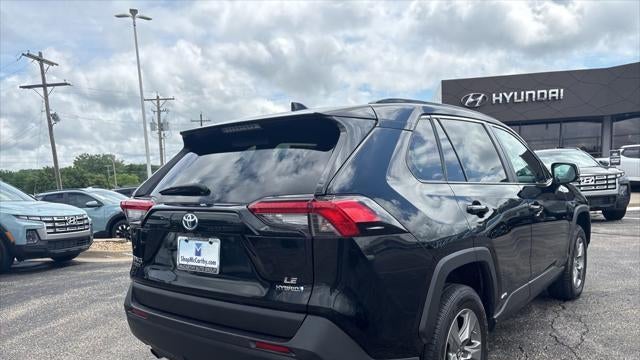 2024 Toyota RAV4 Hybrid LE