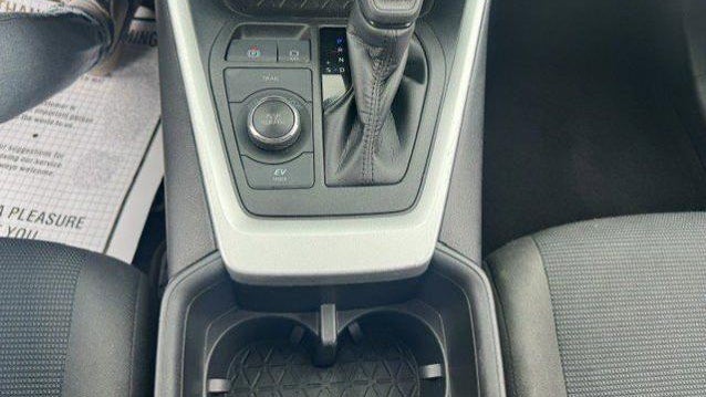 2023 Toyota RAV4 Hybrid LE