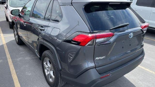 2023 Toyota RAV4 Hybrid LE