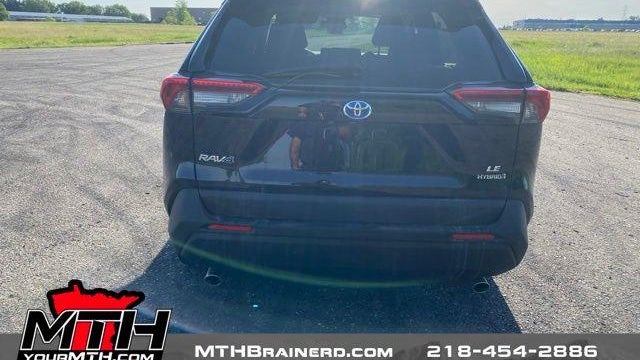 2022 Toyota RAV4 Hybrid LE