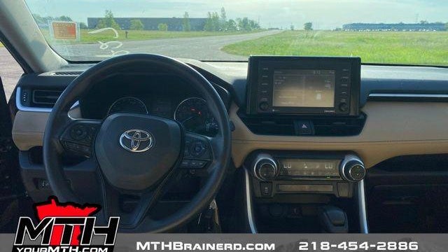 2022 Toyota RAV4 Hybrid LE