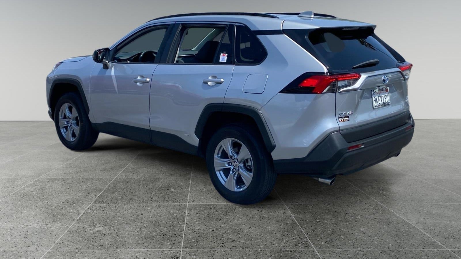 2023 Toyota RAV4 Hybrid LE