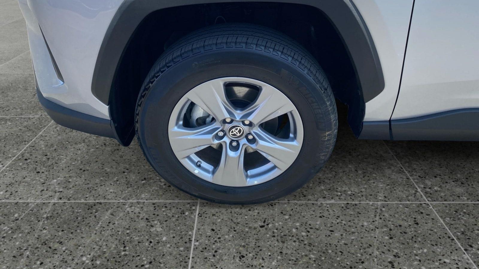 2023 Toyota RAV4 Hybrid LE
