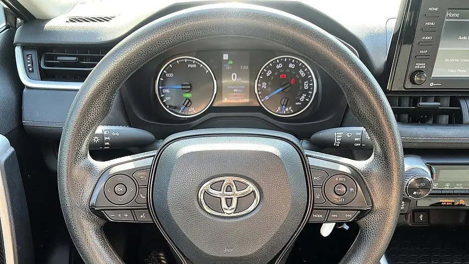 2022 Toyota RAV4 Hybrid LE