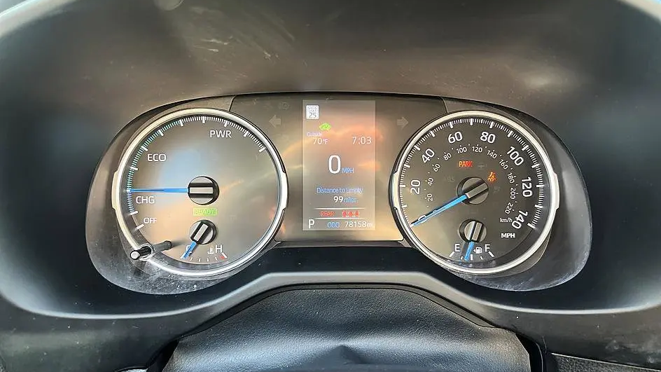 2022 Toyota RAV4 Hybrid LE