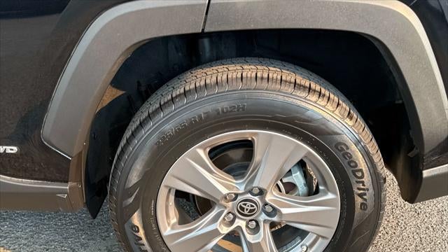 2023 Toyota RAV4 Hybrid LE