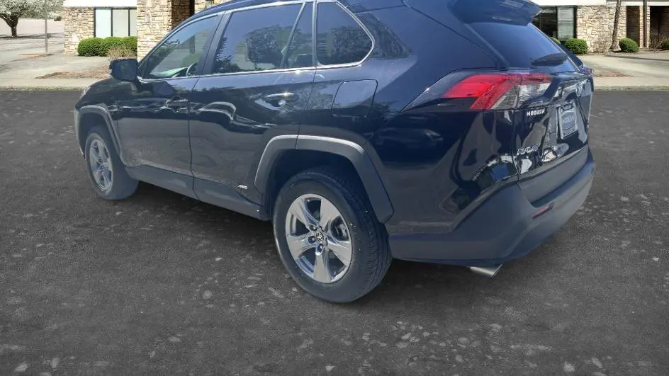 2023 Toyota RAV4 Hybrid LE