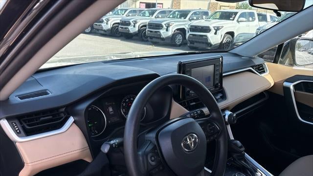 2021 Toyota RAV4 Hybrid LE