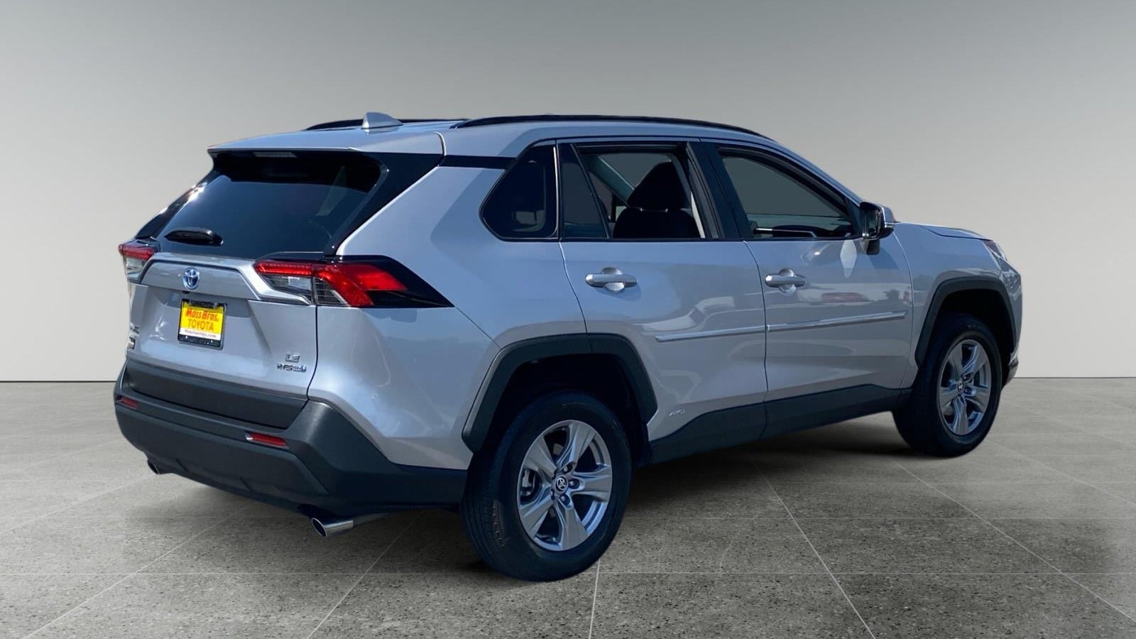 2024 Toyota RAV4 Hybrid LE