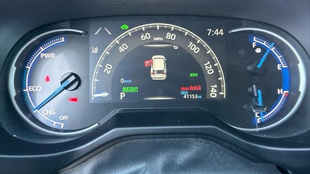 2025 Toyota RAV4 Hybrid LE