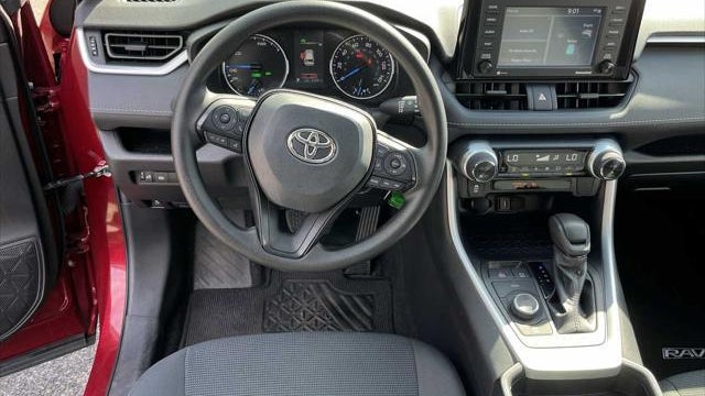 2021 Toyota RAV4 Hybrid LE