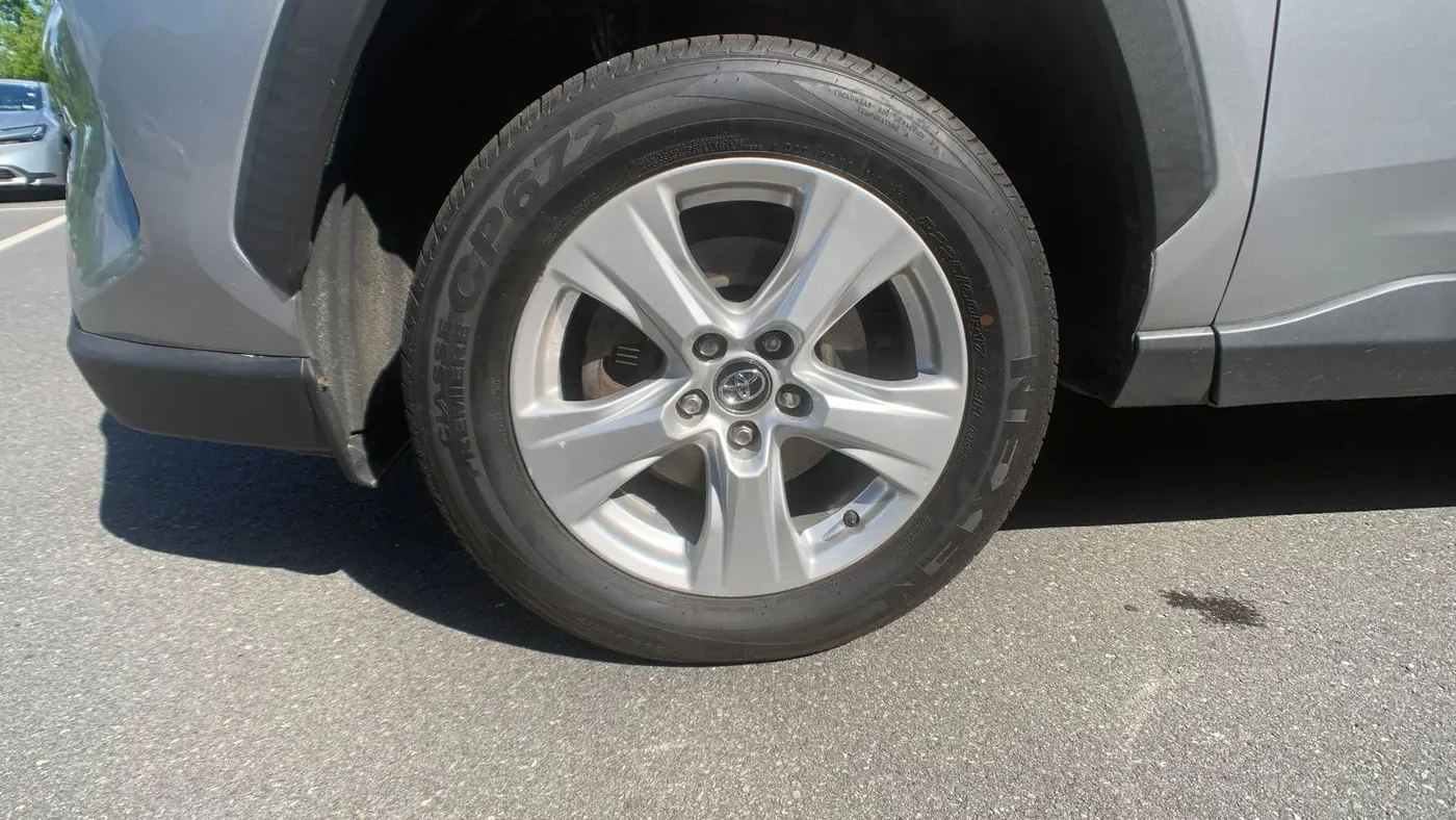 2020 Toyota RAV4 Hybrid XLE