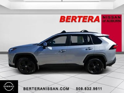 2022 Toyota RAV4 Hybrid AWD XLE 4DR SUV