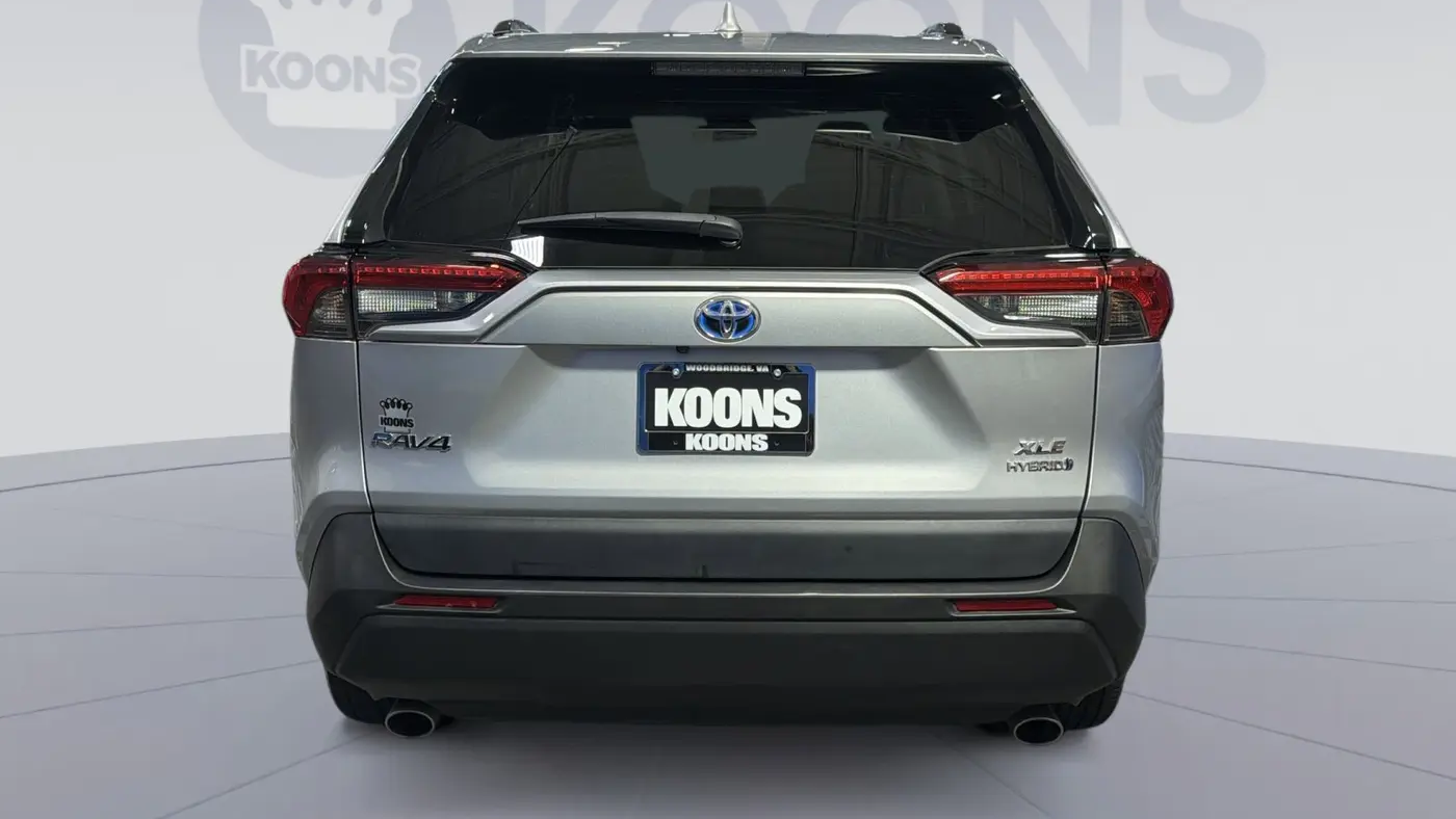 2024 Toyota RAV4 Hybrid XLE