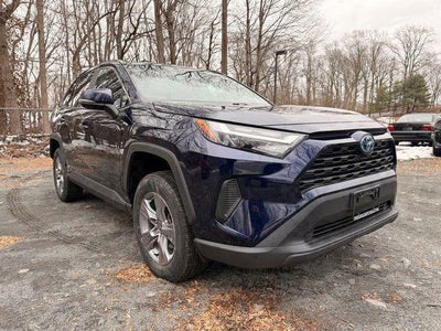 2022 Toyota RAV4 Hybrid AWD XLE 4DR SUV