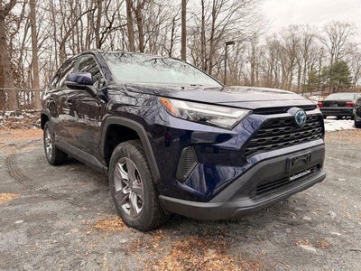 2022 Toyota RAV4 Hybrid AWD XLE 4DR SUV