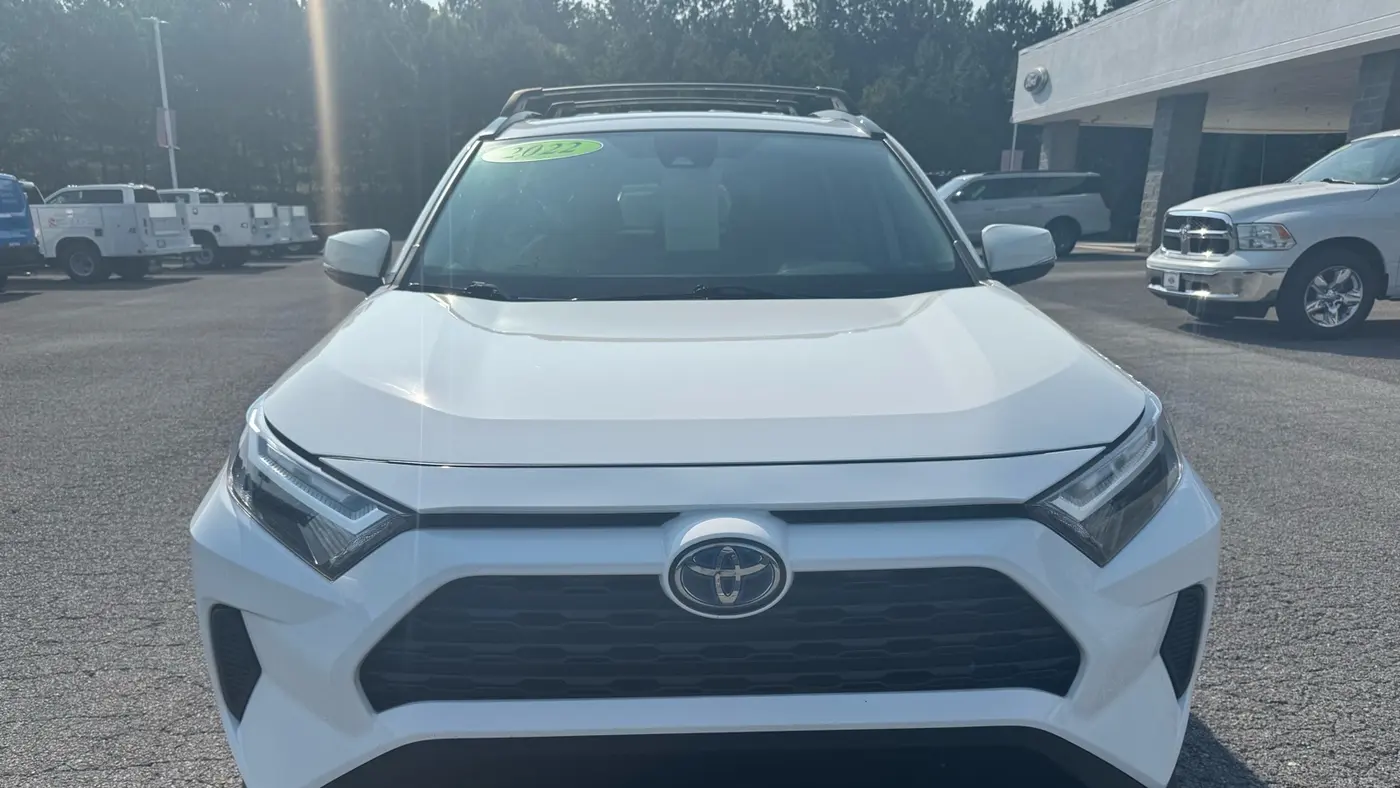 2022 Toyota RAV4 Hybrid XLE
