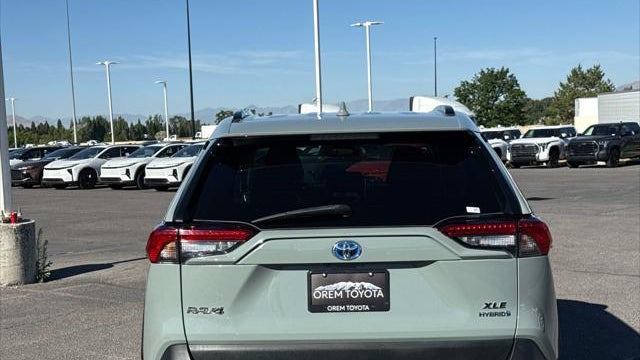 2023 Toyota RAV4 Hybrid XLE