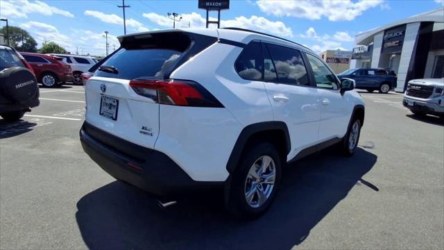 2023 Toyota RAV4 Hybrid XLE