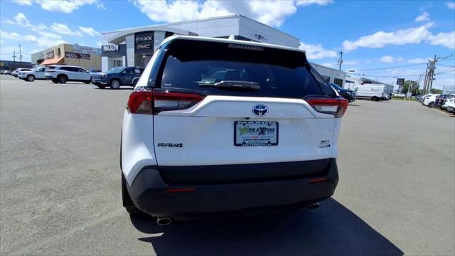 2023 Toyota RAV4 Hybrid XLE