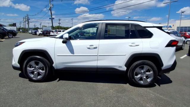 2023 Toyota RAV4 Hybrid XLE