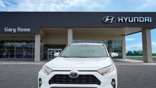 2021 Toyota RAV4 Hybrid XLE