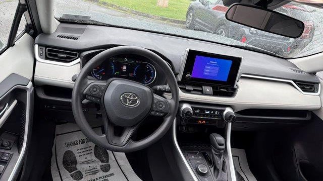2023 Toyota RAV4 Hybrid XLE