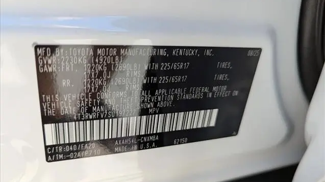 2025 Toyota RAV4 Hybrid XLE