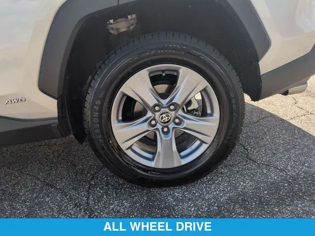 2022 Toyota RAV4 - $31,995