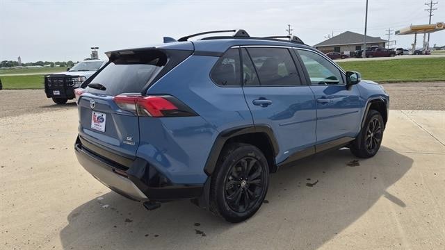 2024 Toyota RAV4 Hybrid SE