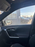 2022 RAV4 Hybrid Thumbnail 25