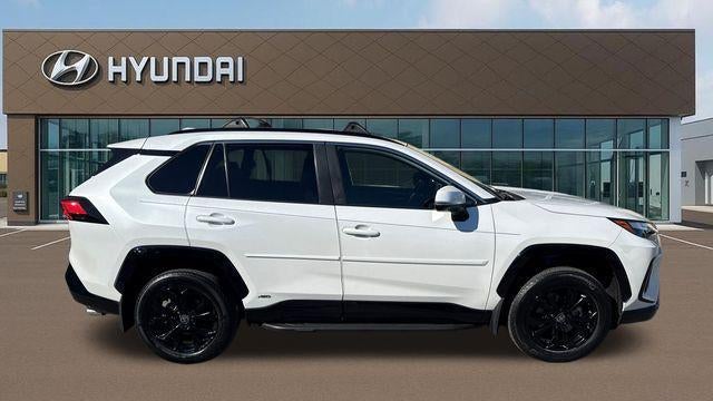 2023 Toyota RAV4 Hybrid SE