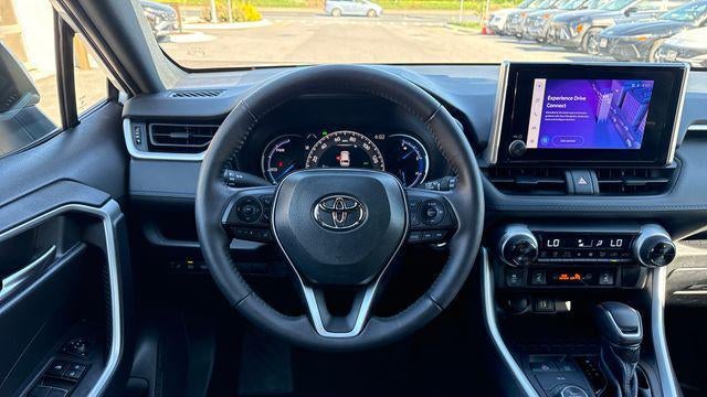 2023 Toyota RAV4 Hybrid SE