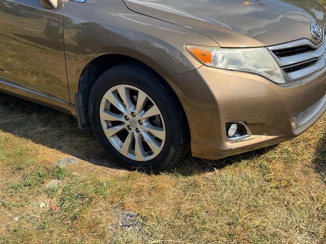 2013 Toyota Venza - $11,995