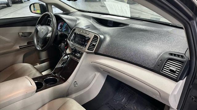 2012 Toyota Venza LE