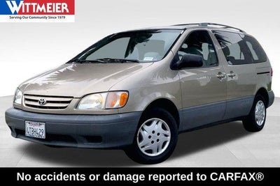 2001 Toyota Sienna 4DR LE Mini-Van