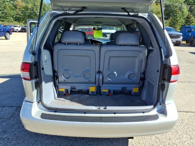 2003 Toyota Sienna - $4,785